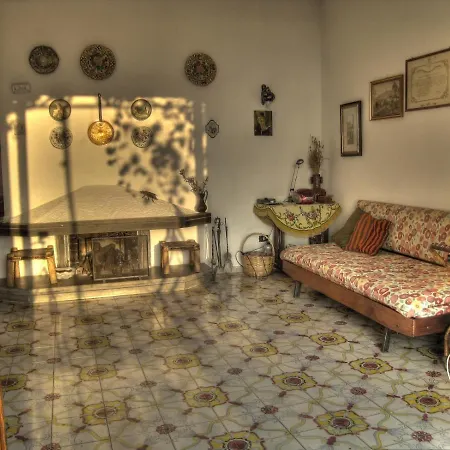 Villa Iole