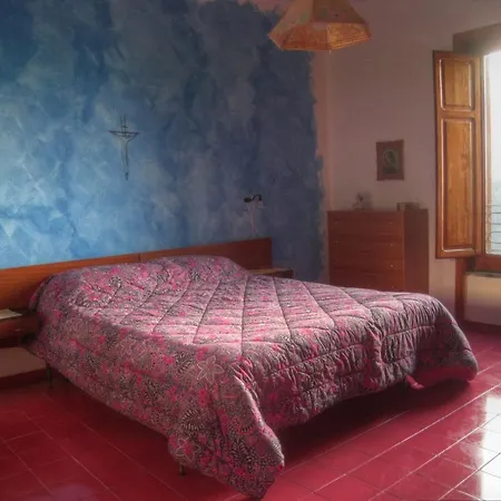 Iole Villa